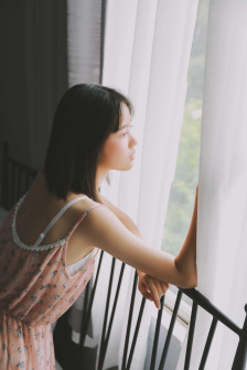 上边一个X下边一个有念什么